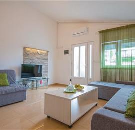 1-Bedroom Apartment near Stari Grad, Hvar Island, Sleeps 2-4